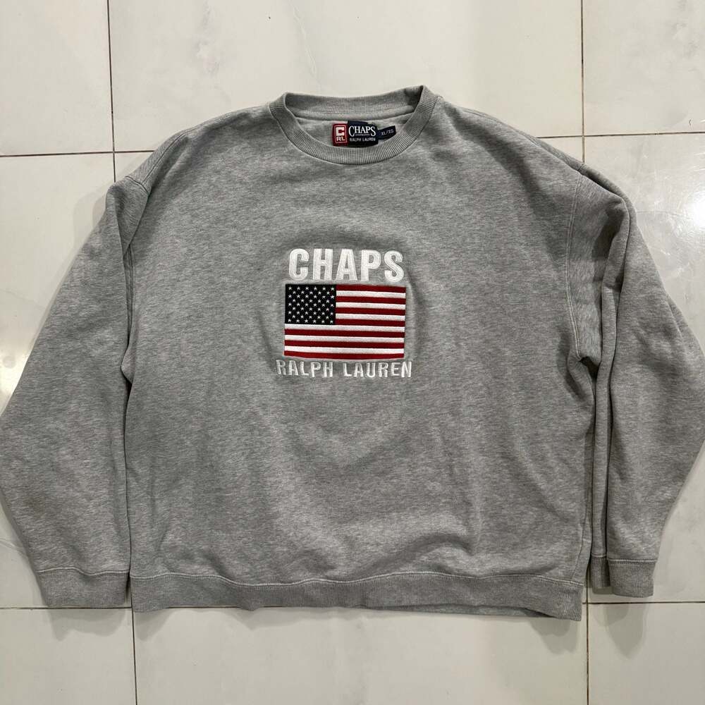 Vintage Chaps Ralph Lauren Crewneck Sweatshirt with American Flag